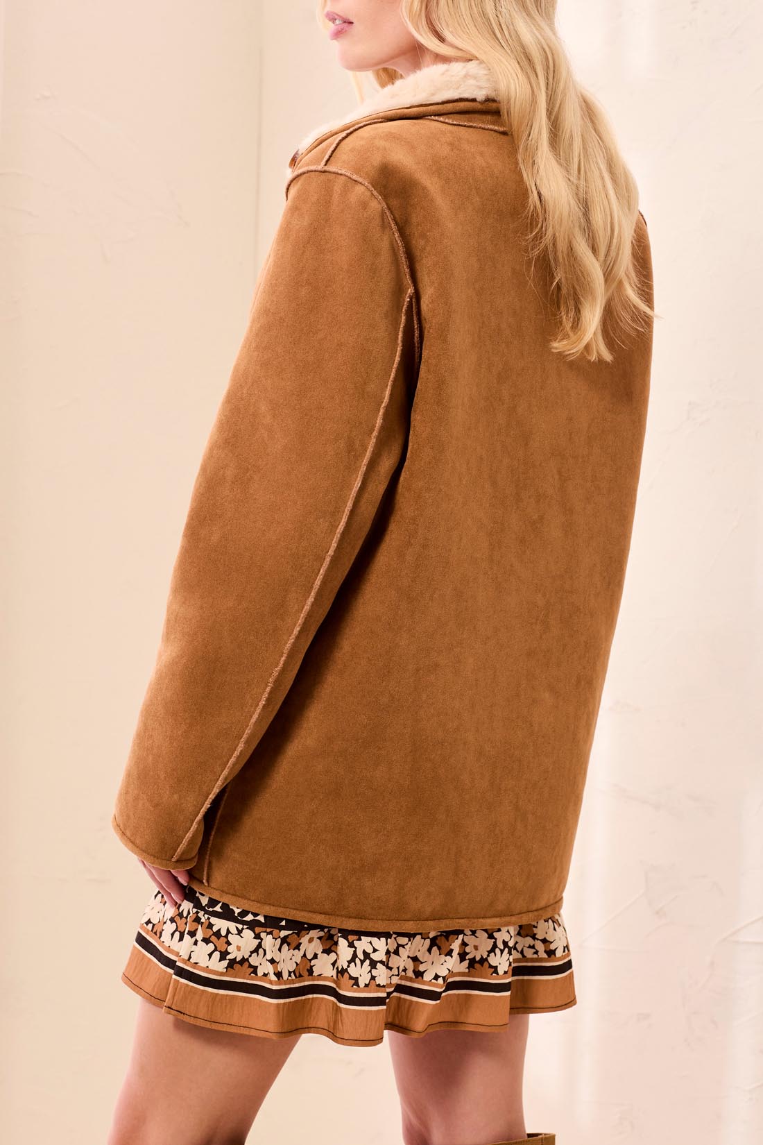 Reversible Fur Suede Coat Walnut