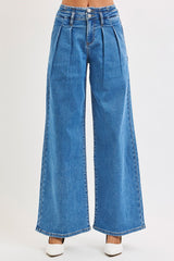 MID RISE FIT WIDE LEG WITH PLEATED DETAIL JEANS Medium