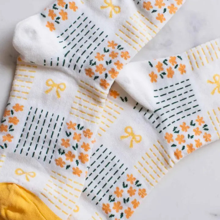 Remi Ribbon Floral Socks