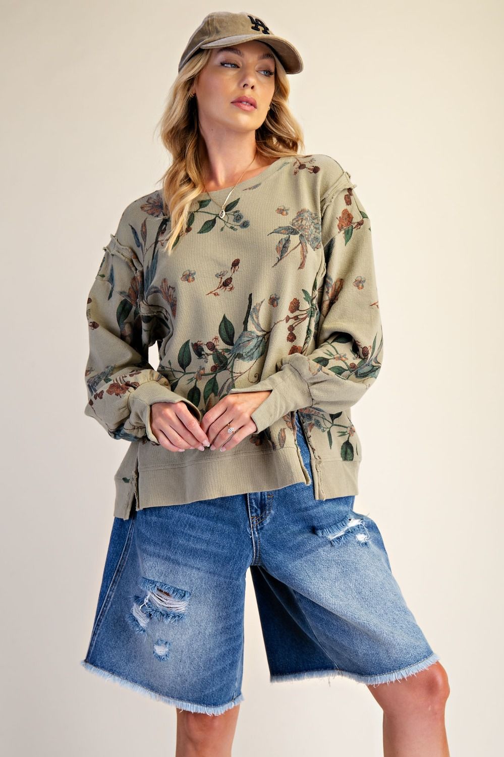 Split Hem Floral Print Washed Pullover Sage