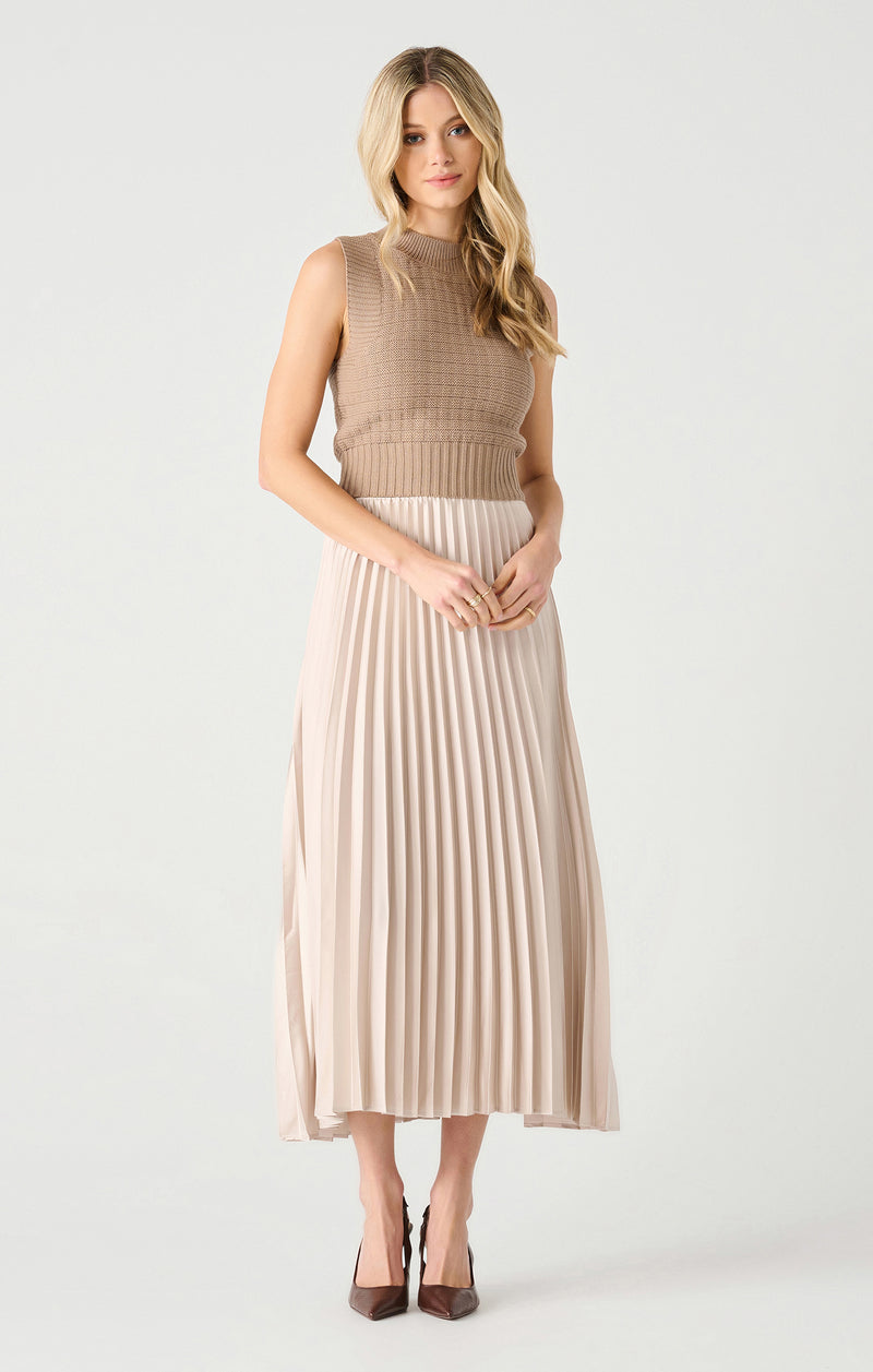 Pull On Pleated Maxi Skirt Champagne