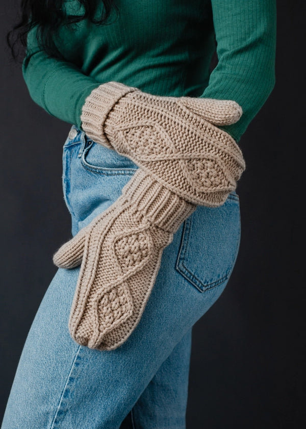 Cable Knit Mittens Taupe