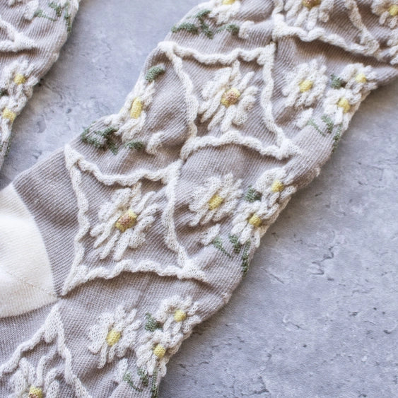 Antique Floral Casual Socks Khaki + Cream