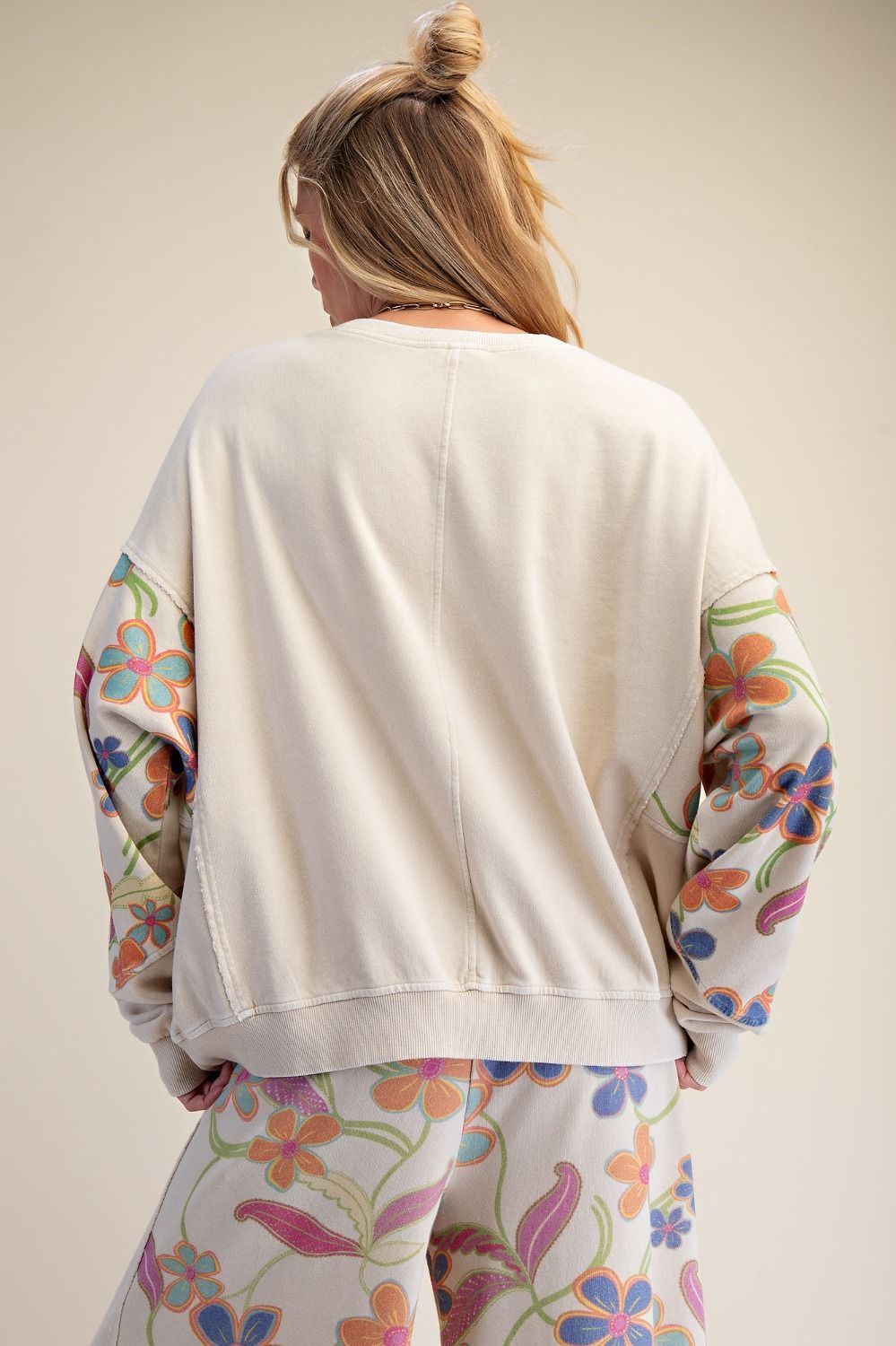Floral Patch Washed Terry Pullover Khaki