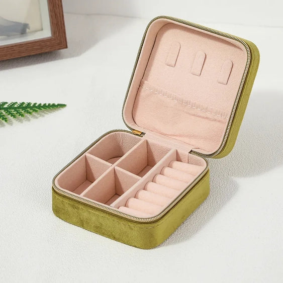 Plush Travel Jewelry Box Matcha Green