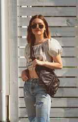 Andie Sling Bag Black Dip Dye