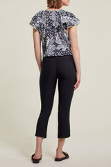Flatten It Pull On Tulip Hem Capri Black