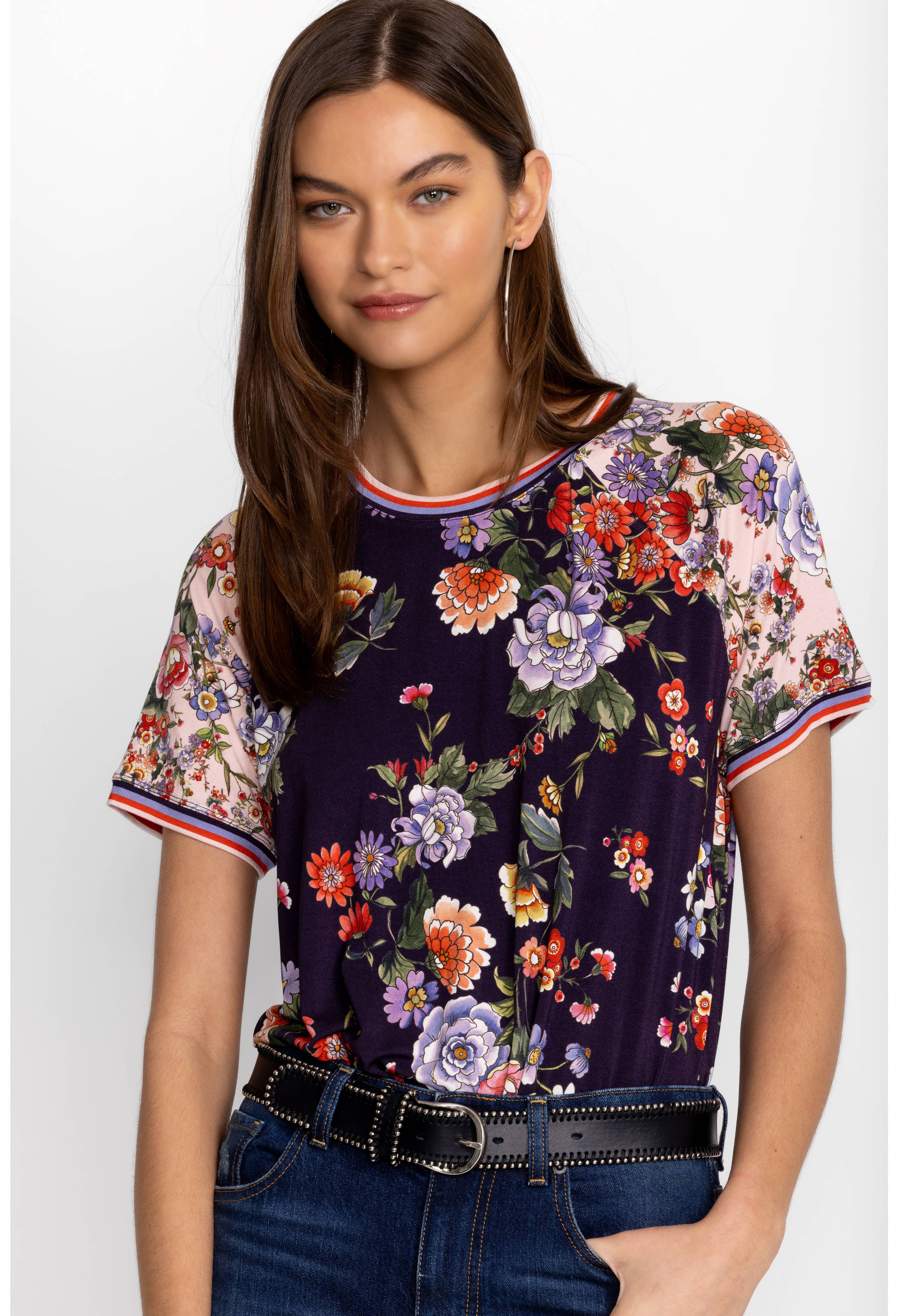 Janie Favorite Short Sleeve Elsa Floral Tee Multi