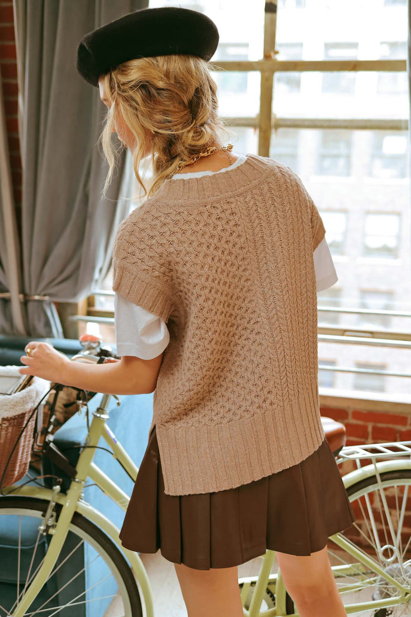 Contrast Knit Sweater Vest Mocha