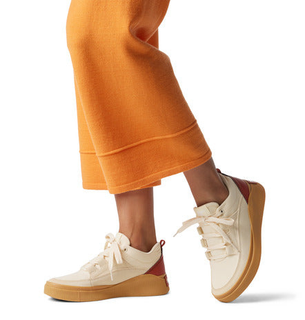 Out N About Ave Low Sneakers Honey White + Sanguine