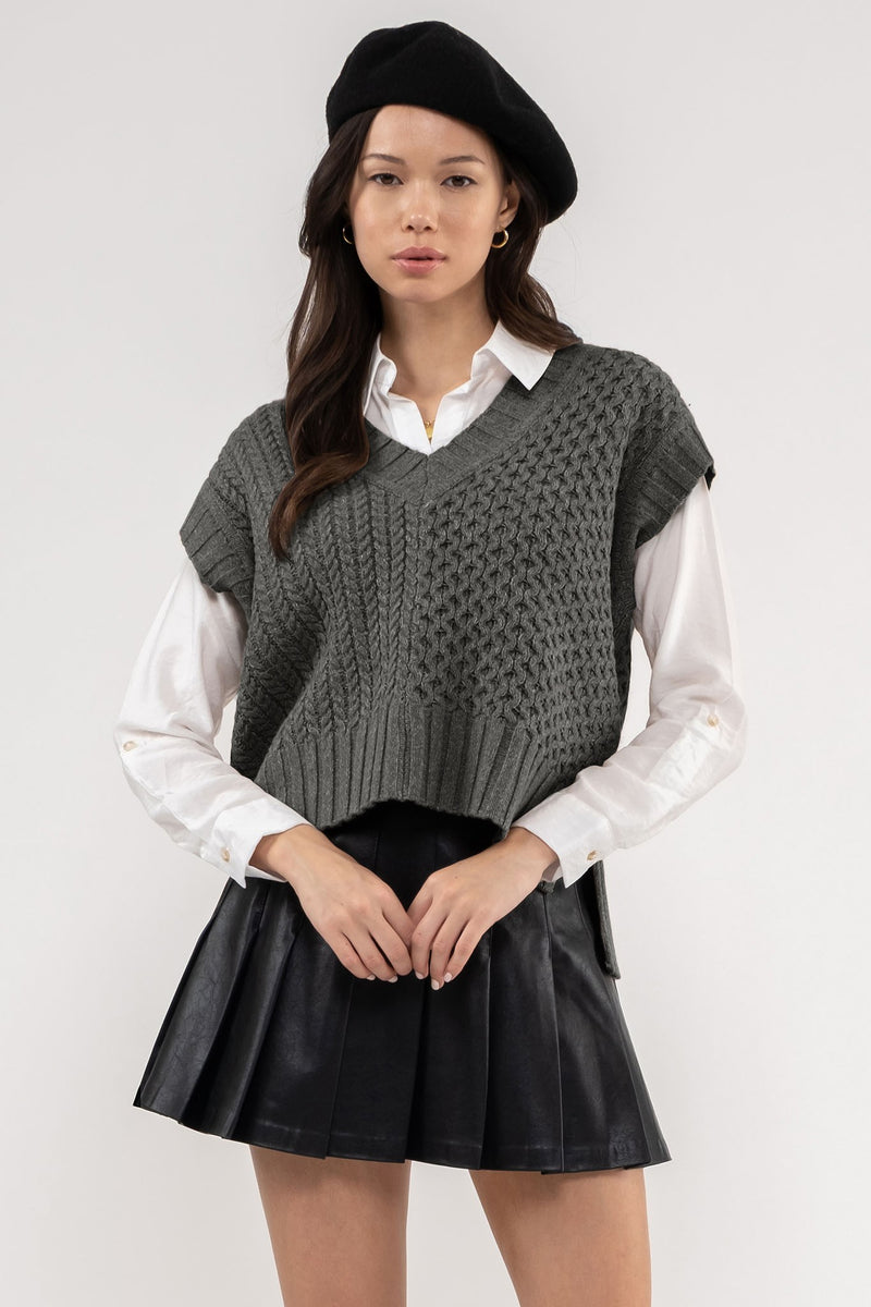 Contrast Knit Sweater Vest Heather Grey