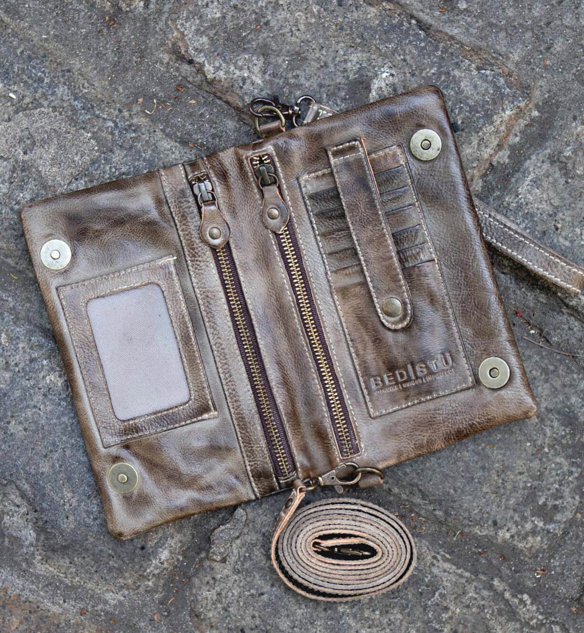 Cadence Convertible Wallet Taupe Rustic