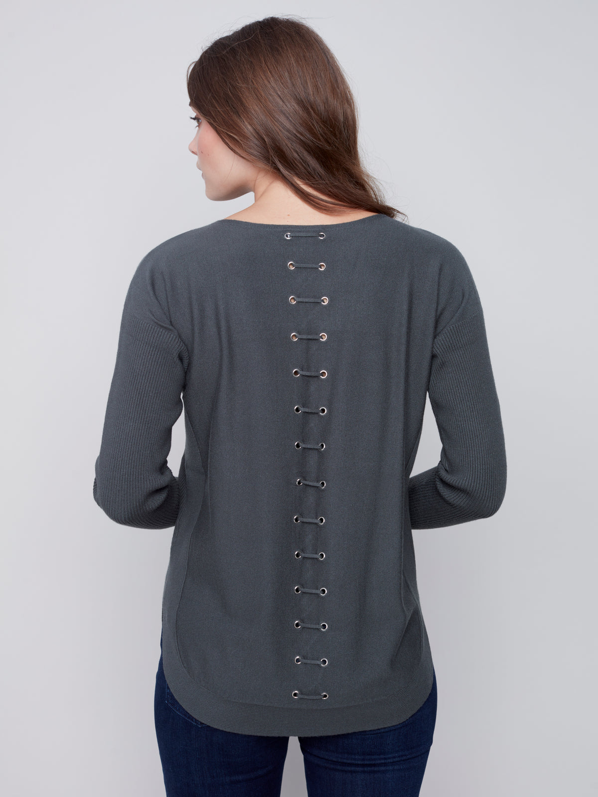 Rounded Hem Plushy Knit Back Detail Sweater Emerald