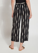 Rhea Wide Leg Crop Pant Black Tidal Stripe