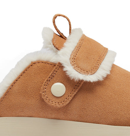 Viibe Suede Cozy Clogs Tawny Buff + Natural