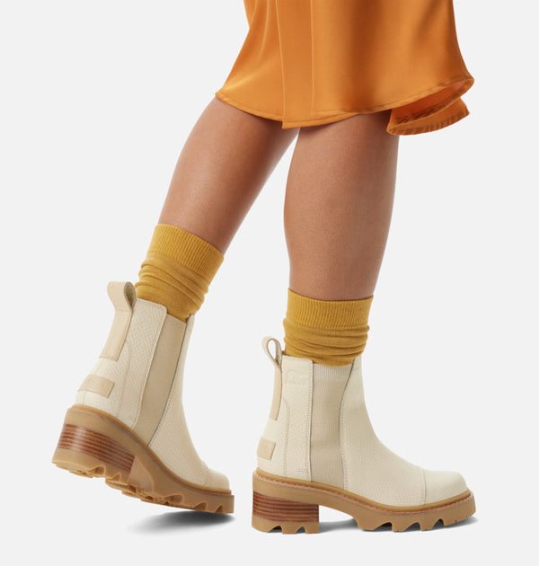 Joan Now Chelsea Boot Bleached Ceramic + Gum