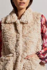 Lux Sherpa Front Pockets Vest Cream