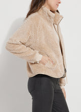 Elora Sherpa Fleece Jacket Light Almond