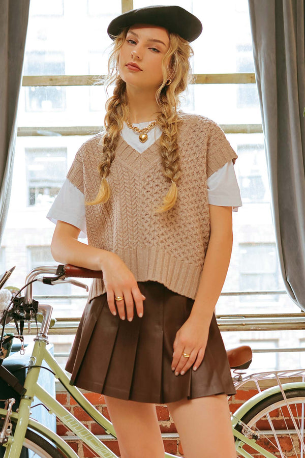 Contrast Knit Sweater Vest Mocha