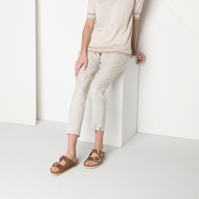 Arizona Big Buckle Sandals Cognac