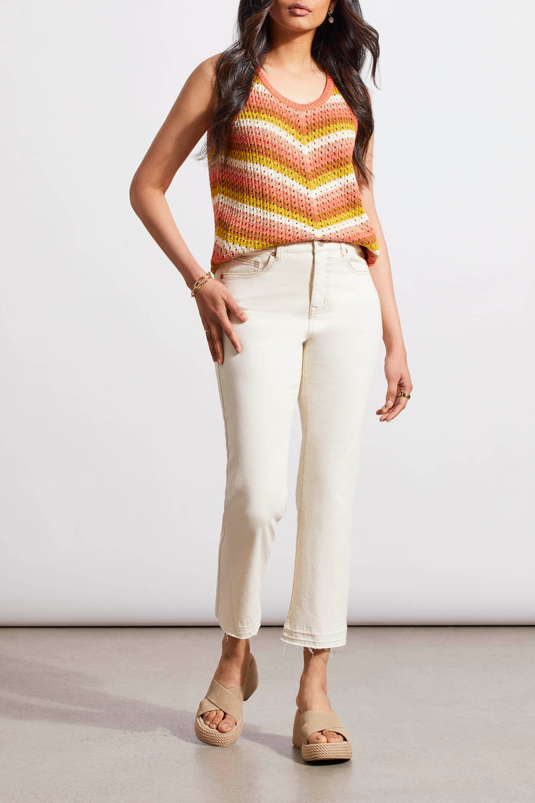 Sophia Micro Flare Capri Ecru